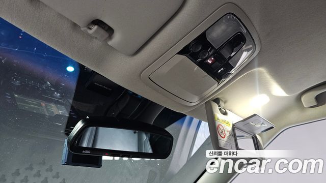 KG Mobility (SsangYong) Very New Tivoli Gasoline 1.5 2WD V3 2021 — фото 31