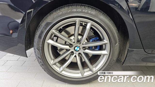 BMW 5 Series (G30) 530i xDrive M Sport Package 2018 — фото 5