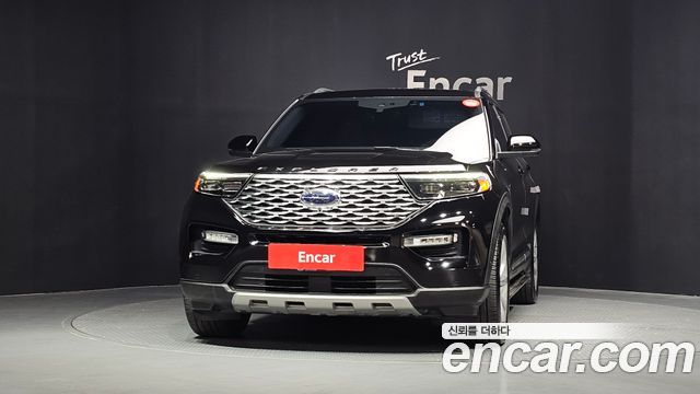 Ford Explorer (VI) 3.0 Platinum 4WD 2021 — фото 3