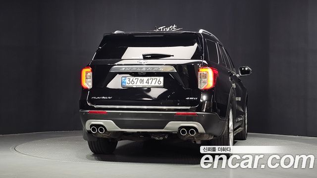 Ford Explorer (VI) 3.0 Platinum 4WD 2021 — фото 4