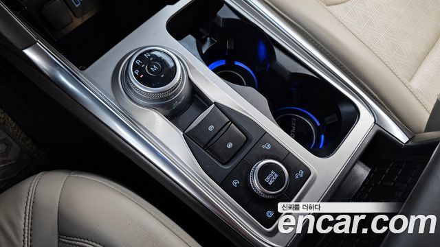 Ford Explorer (VI) 3.0 Platinum 4WD 2021 — фото 9