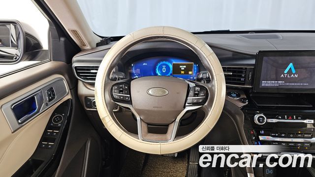 Ford Explorer (VI) 3.0 Platinum 4WD 2021 — фото 13