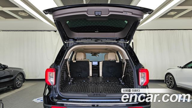 Ford Explorer (VI) 3.0 Platinum 4WD 2021 — фото 20