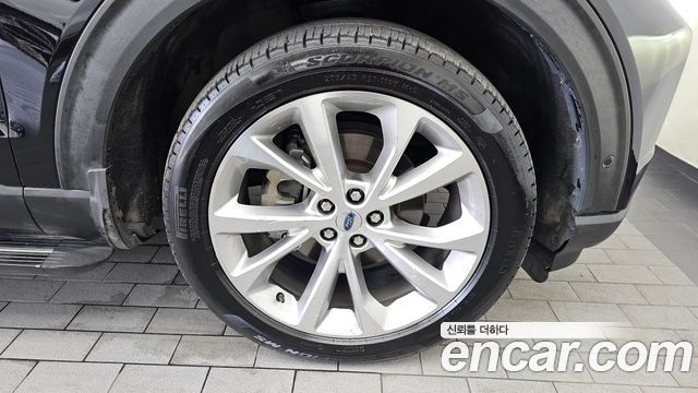 Ford Explorer (VI) 3.0 Platinum 4WD 2021 — фото 21