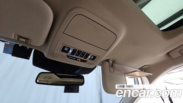 Ford Explorer (VI) 3.0 Platinum 4WD 2021 — фото 31