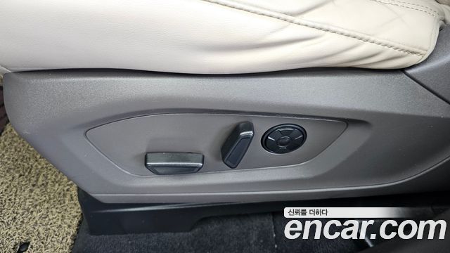 Ford Explorer (VI) 3.0 Platinum 4WD 2021 — фото 32