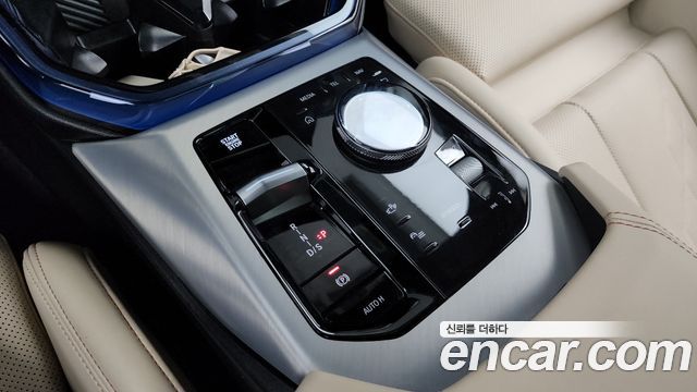 BMW X3 (G45) xDrive 20 M Sport 2025 — фото 9