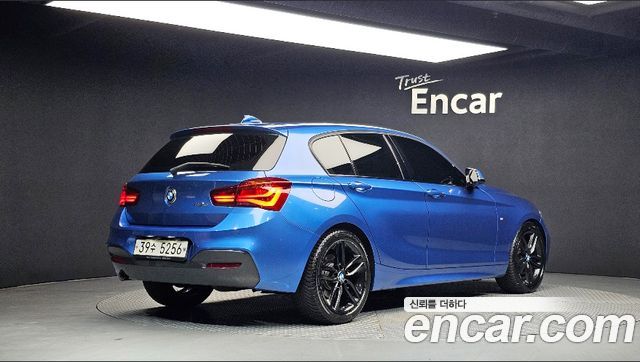 BMW 1 Series (F20) 118d M Sport Shadow 5 Door 2018 — фото 2