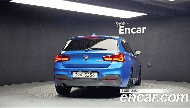BMW 1 Series (F20) 118d M Sport Shadow 5 Door 2018 — фото 4