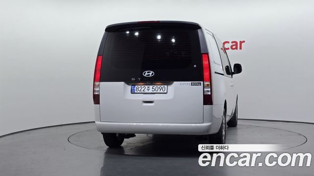 Hyundai Staria L3.5 Cargo 5-Seater Modern 2025 — фото 4