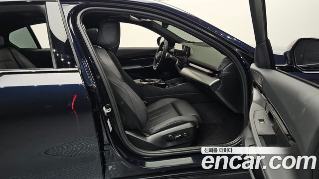 BMW 5 Series (G60) 520i M Sport 2024 — фото 26