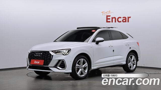 Audi Q3 (F3) 35 TDI Premium Sportback