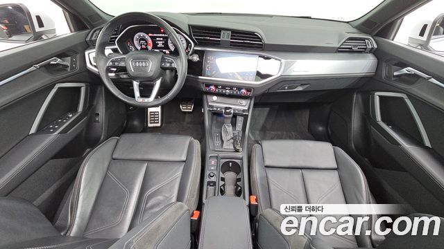 Audi Q3 (F3) 35 TDI Premium Sportback 2020 — фото 7