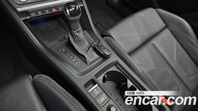 Audi Q3 (F3) 35 TDI Premium Sportback 2020 — фото 9