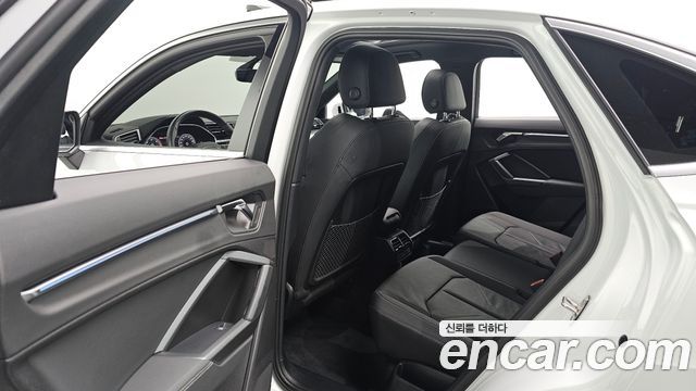 Audi Q3 (F3) 35 TDI Premium Sportback 2020 — фото 20