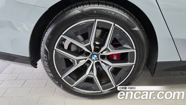 BMW 5 Series (G60) 520i Special Edition 2026 — фото 5