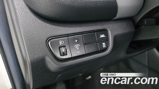 Kia Seltos Gasoline 1.6 Turbo 2WD Trendy 2022 — фото 13