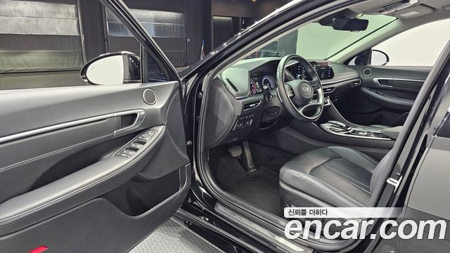 Hyundai Sonata (DN8) 2.0 Premium Plus 2022 — фото 10