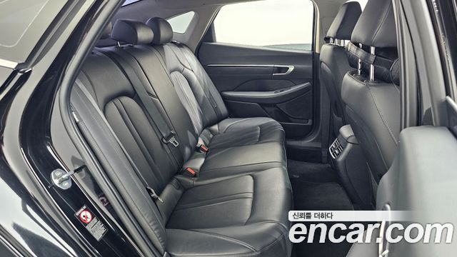 Hyundai Sonata (DN8) 2.0 Premium Plus 2022 — фото 12