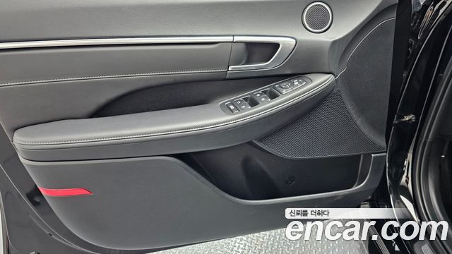 Hyundai Sonata (DN8) 2.0 Premium Plus 2022 — фото 24