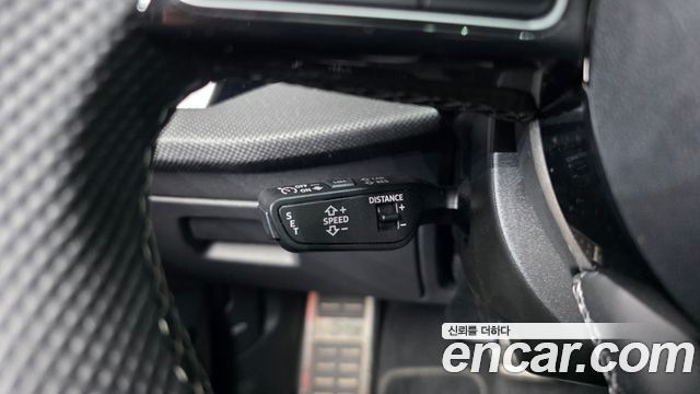 Audi A3 (8Y) 40 TFSI Quattro Premium 2025 — фото 38