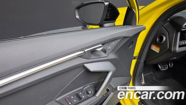 Audi A3 (8Y) 40 TFSI Quattro Premium 2025 — фото 41