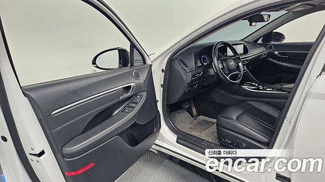 Hyundai Sonata (DN8) 2.0 Premium Plus 2022 — фото 10
