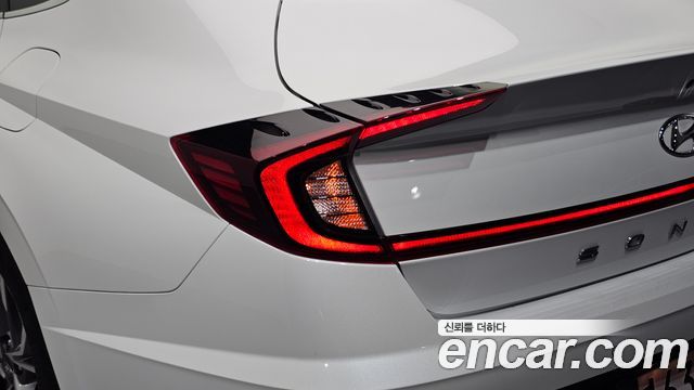 Hyundai Sonata (DN8) 2.0 Premium Plus 2022 — фото 23
