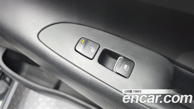 Hyundai Grandeur (IG) 3.0 LPi Rent Car Premium 2022 — фото 19