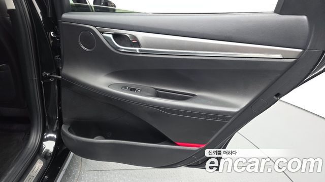 Hyundai Grandeur (IG) 3.0 LPi Rent Car Premium 2022 — фото 25