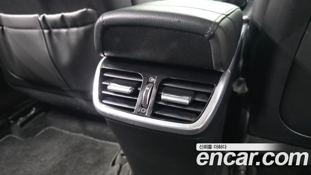Hyundai Grandeur (IG) 3.0 LPi Rent Car Premium 2022 — фото 33