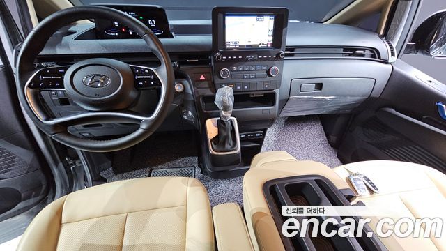 Hyundai Staria Cargo 3-Seater Modern 2023 — фото 7