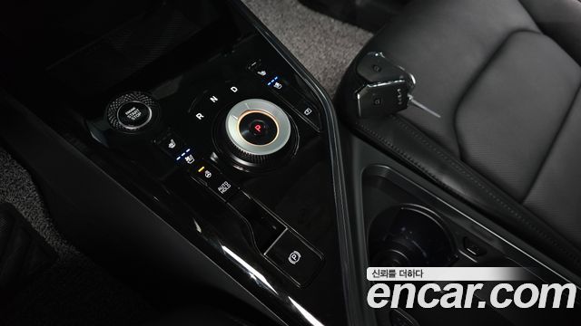 Kia Niro Prestige 2026 — фото 9
