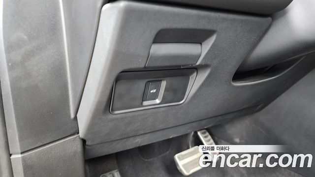 Land Rover Range Rover Evoque (II) P250 Dynamic SE 2024 — фото 16