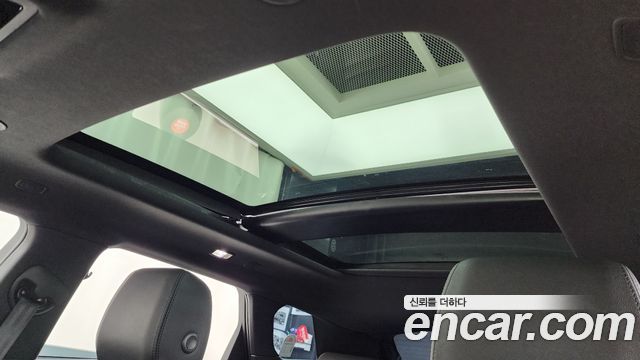 Land Rover Range Rover Evoque (II) P250 Dynamic SE 2024 — фото 18
