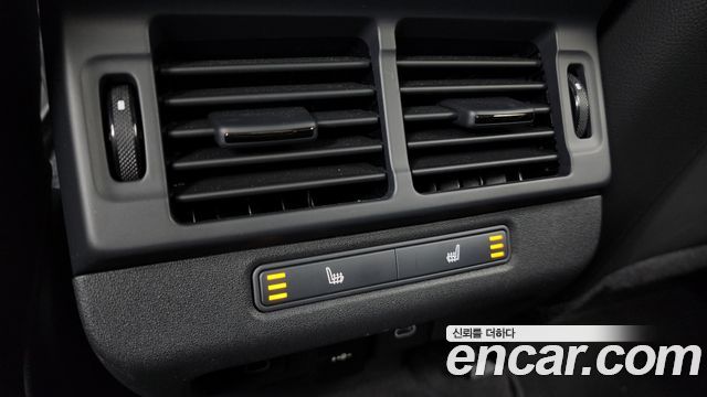 Land Rover Range Rover Evoque (II) P250 Dynamic SE 2024 — фото 19