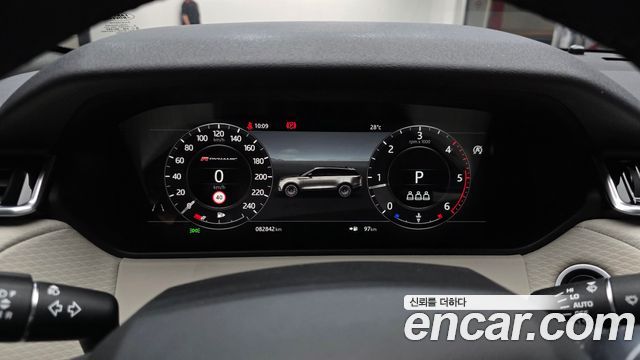 Land Rover Range Rover Velar 2.0 D240 R-Dynamic SE 2019 — фото 8