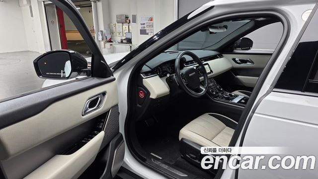 Land Rover Range Rover Velar 2.0 D240 R-Dynamic SE 2019 — фото 10
