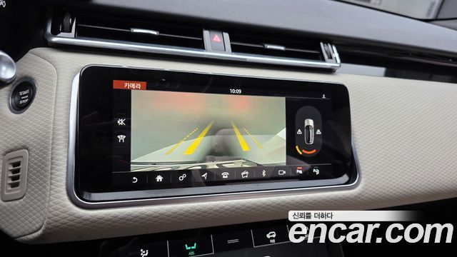 Land Rover Range Rover Velar 2.0 D240 R-Dynamic SE 2019 — фото 14