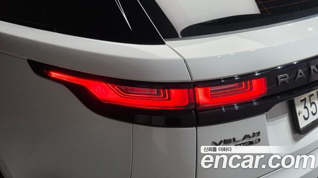 Land Rover Range Rover Velar 2.0 D240 R-Dynamic SE 2019 — фото 23