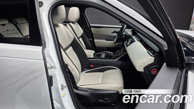 Land Rover Range Rover Velar 2.0 D240 R-Dynamic SE 2019 — фото 26