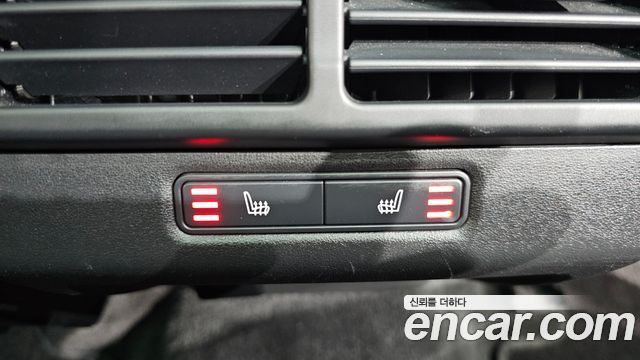 Land Rover Range Rover Evoque (II) D180 SE 2020 — фото 20