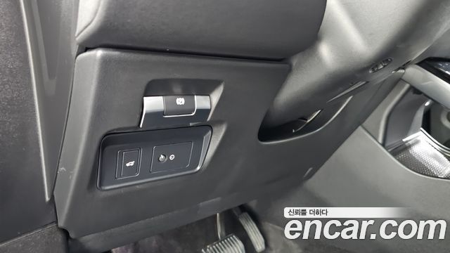 Land Rover Range Rover Evoque (II) D180 SE 2020 — фото 28
