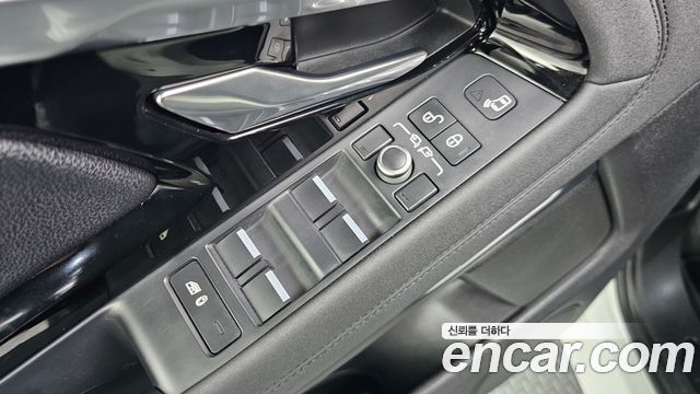 Land Rover Range Rover Evoque (II) D180 SE 2020 — фото 29