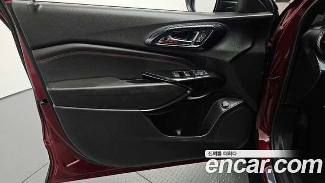 Chevrolet Trax Crossover 1.2 RS 2024 — фото 30