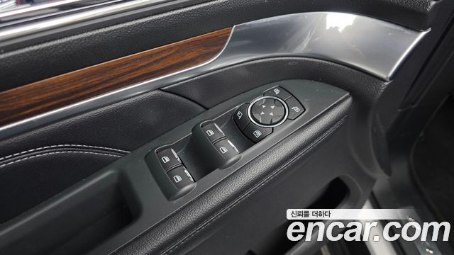 Ford Explorer 2.3 Limited 4WD 5th 2018 — фото 27