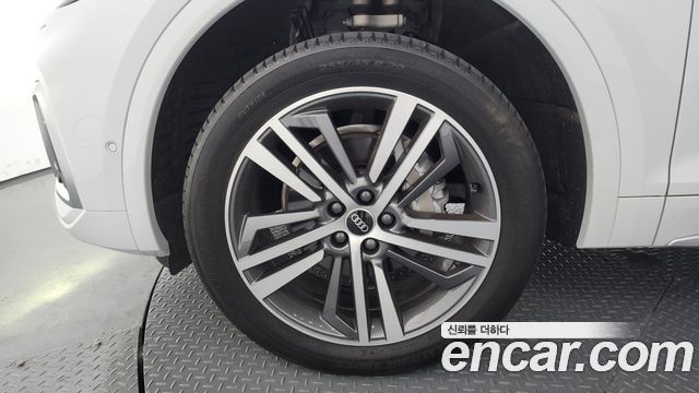 Audi Q5 (FY) 40 TDI Quattro Premium 2021 — фото 5