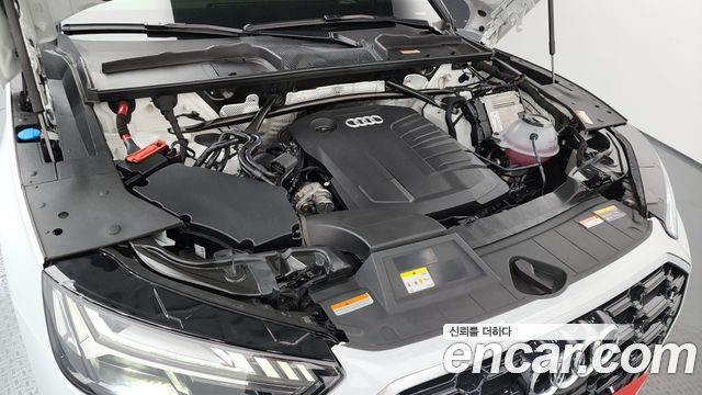 Audi Q5 (FY) 40 TDI Quattro Premium 2021 — фото 6