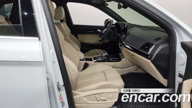 Audi Q5 (FY) 40 TDI Quattro Premium 2021 — фото 26