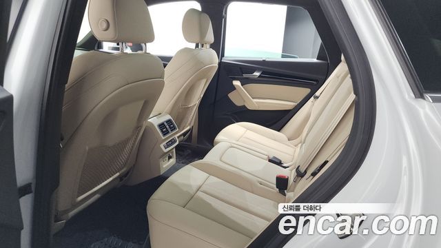 Audi Q5 (FY) 40 TDI Quattro Premium 2021 — фото 27